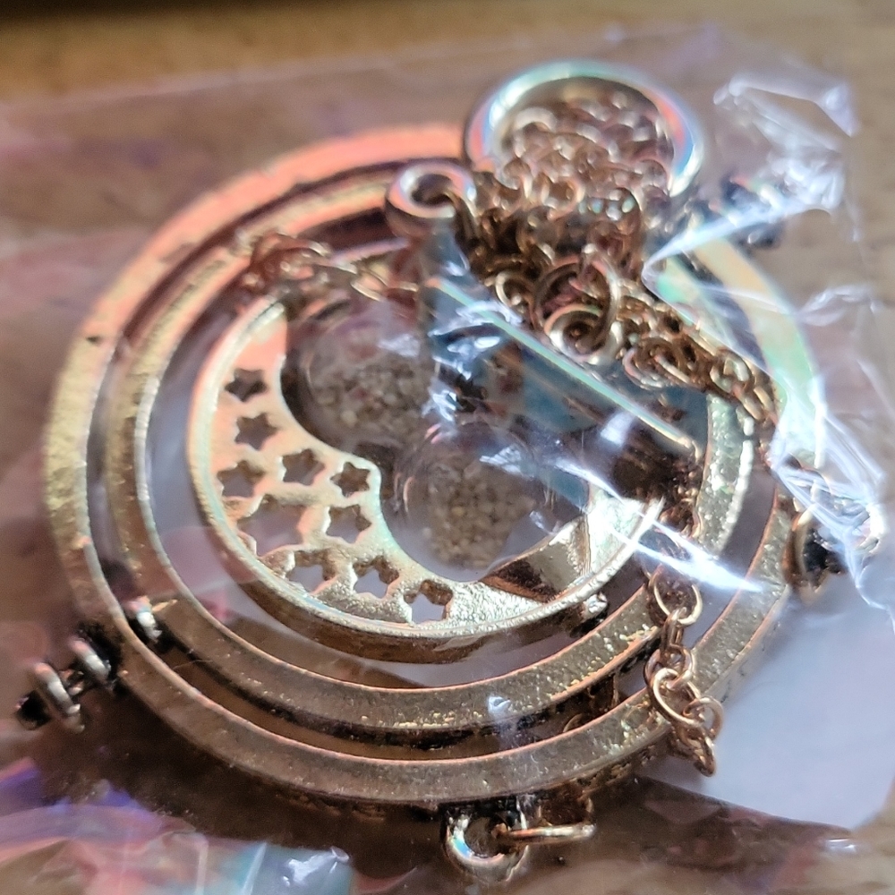 Time turner necklace brand new w/o tag